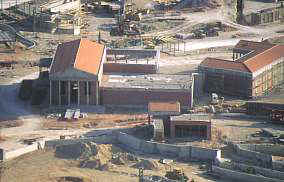 Imagen de las obras que se realizan en Terra Mtica el 1 de noviembre de 1999.  